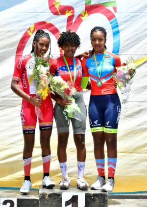 In the junior U23 women, Adiam Isak from team Debub takes gold in the Individual Time Trial.