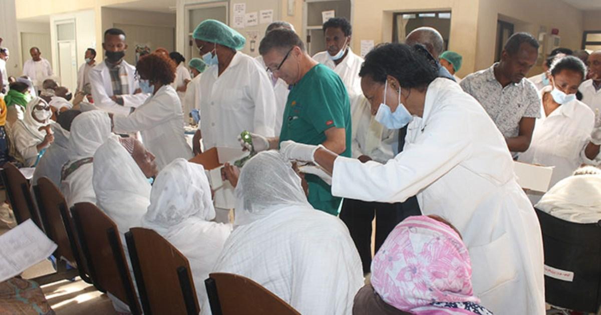 The 'Himalayan Cataract Project' team of ophthalmologists successfully conducted a series of eye surgeries at Berhan Aini Hospital in Asmara on 12 February.
